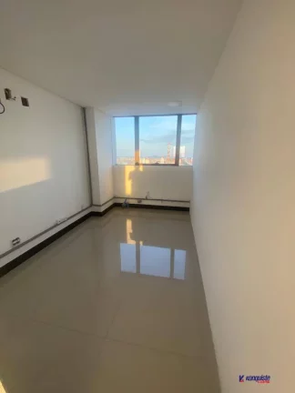 Imagem VENDO SALA NO EDIFICIO ICONE TAWER