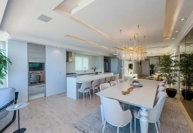 Imagem Cobertura com 3 dormitórios à venda sendo 3 suítes, 273.08 m² por - R$ 17.990.000,00 - Centro - Bal. Camboriú/SC