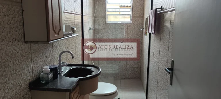 Imagem Sobrado de 165m² com 6 dormitórios e 5 banheiros à venda em Jardim dos Manacas - São Paulo por R$ 424.000