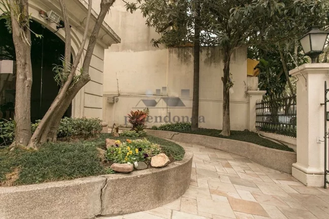 Imagem Apartamento à venda perto da PUC com 3 quartos e 1 vaga, 110m2
