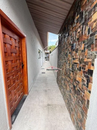 Imagem Casa com 2 dormitórios à venda, 75 m² por R$ 780.000 - Canto do Forte - Praia Grande/SP