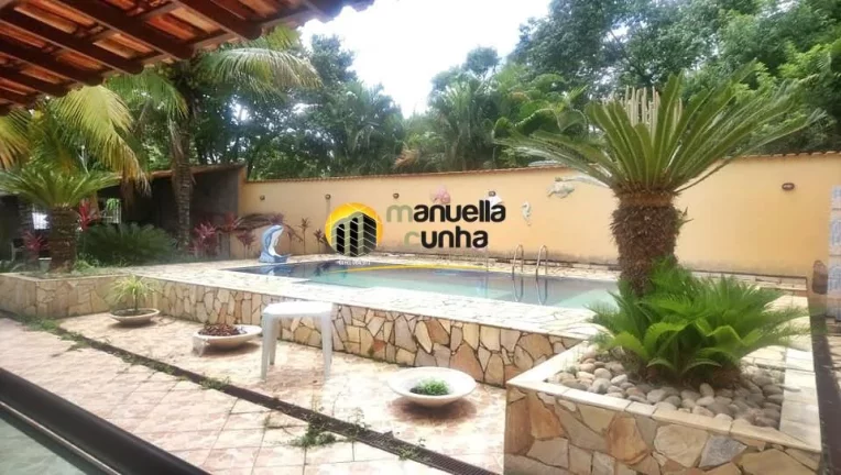 Imagem Belíssima Casa de condomínio C/4Qts e Área de Lazer Completa!