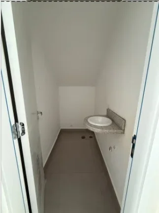 Imagem Casa para Venda em Santo André, Vila Pires, 3 dormitórios, 1 suíte, 1 banheiro, 2 vagas