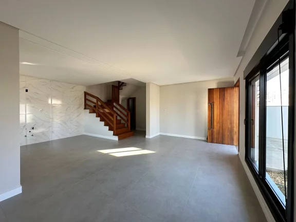 Imagem Triplex à venda em Passo de Torres, Centro, com 3 quartos, 180m²