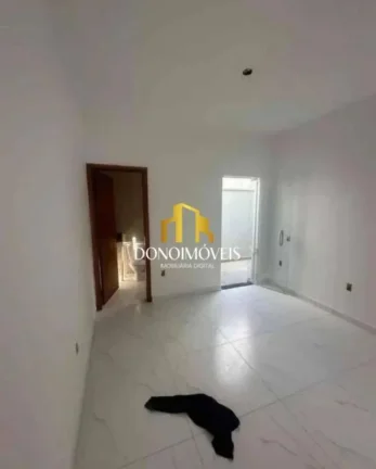 Imagem Amplo imóvel com 250 m², localizado em uma região privilegiada, ideal para quem busca conforto e ...