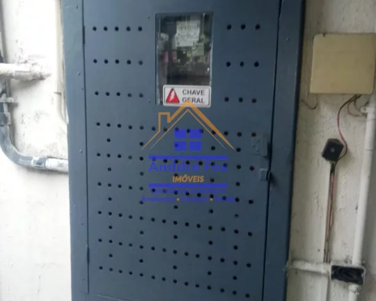 Imagem Galpão, Deposito, Armazém com escritório e um apartamento à venda, Penha, Rio de Janeiro, RJ