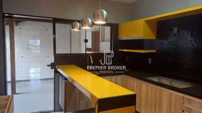 Imagem Casa à venda, 135 m² por R$ 680.000,00 - Bom Retiro - Teresópolis/RJ