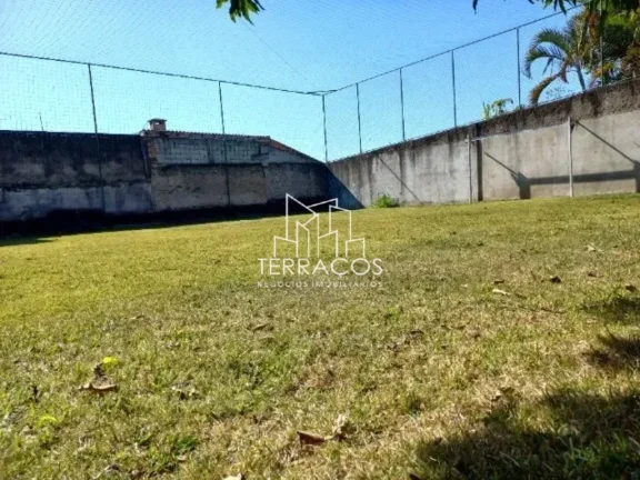 Imagem CASA COM 3 DORMITÓRIOS EM BAIRRO NOBRE NA CIDADE DE ATIBAIA.
