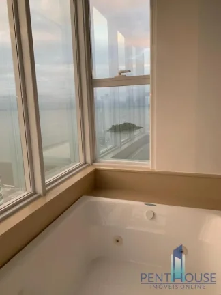Imagem Apartamento Frente Mar para Venda em Balneário Camboriú, CENTRO, 4 dormitórios, 4 suítes, 5 banheiros, 4 vagas