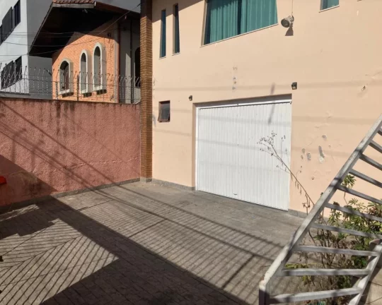 Imagem Sobrado isolado 4 Dorm. (2 suítes) 6 Vagas + Edícula