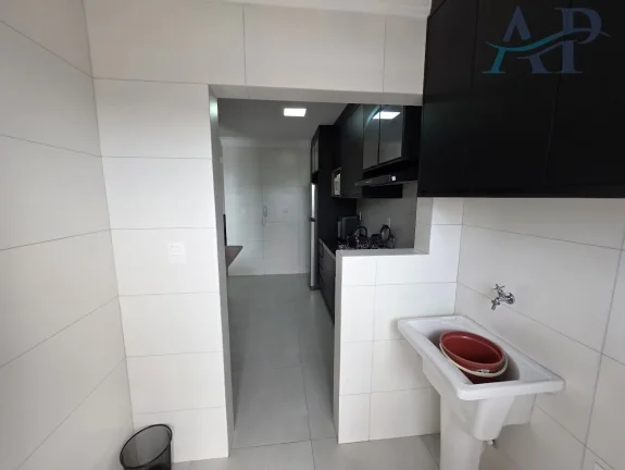 Imagem Apartamento com 2 Dormitórios na Guilhermina em Praia Grande