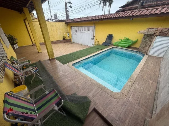 Imagem Casa com 3 dormitórios à venda, 136 m² por R$ 990.000,00 - Jardim Imperador - Praia Grande/SP