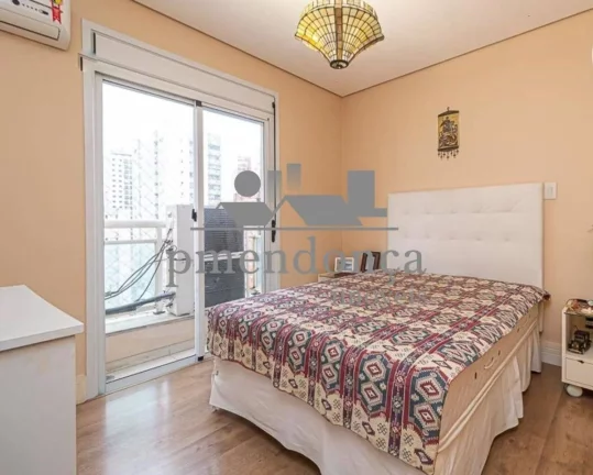 Imagem Apartamento em andar alto à venda em Perdizes com 3 suites e 3 vagas, 149m².
