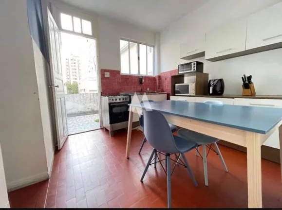 Imagem Casa com 4 Quartos e 3 banheiros 2 vagas à Venda, 264 m² por R$ 1.500.000