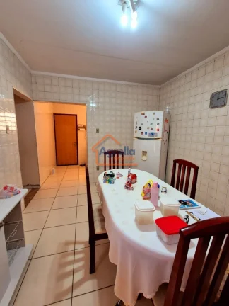 Imagem Casa à venda no bairro Vila Bianchi - Mogi Mirim/SP