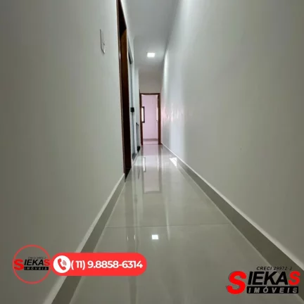 Imagem Imperdível: Casa à venda em São Paulo-SP, na Vila Ré, com 3 quartos, 1 suíte, 2 salas, 3 banheiros, 2 vagas e 126m².