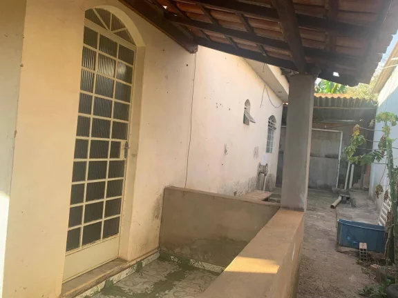 Imagem CASA COM 2 LOJAS EM EXCELENTE LOCALIZAÇÃO, JUATUBA!