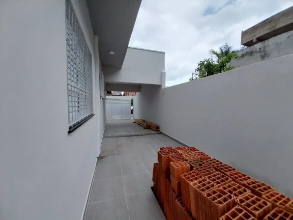 Imagem Casa nova no Balneário Stella Maris em Peruíbe