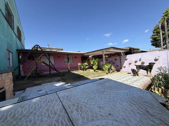 Casa 2 suítes, 120m2, terreno 10x20m, Bairro Vargas, Sapucaia do Sul-RS