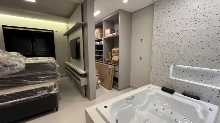 Imagem Sobrado com 6 dormitórios à venda, 380 m² por R$ 8.500.000,00 - Riviera de São Lourenço - Bertioga/SP