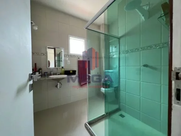 Imagem CASA EM INTERLAGOS 2