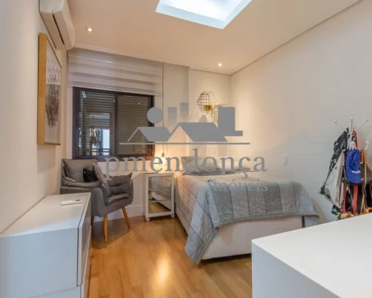 Imagem Apartamento Alto da Lapa com 4 sui­tes e 3 vagas, 248 m2