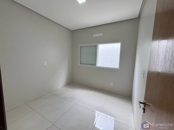 Imagem Casa de Alto Padrão à Venda em Patos de Minas - 205m² de Construção