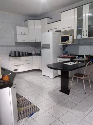 Imagem Sobrado com 3 dormitórios à venda, 189 m² por R$ 450.000,00 - Jardim Yone - Ferraz de Vasconcelos/SP