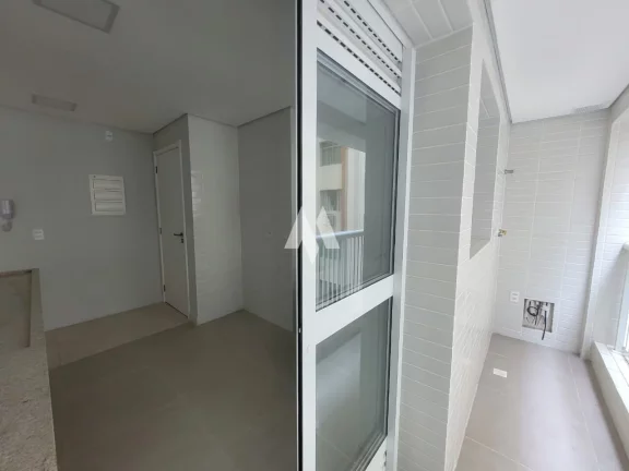Imagem Apartamento à venda com 2 suítes, lazer completo a 1/2 quadra da praia da Aparecida de Santos/SP