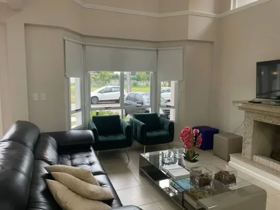 Imagem Casa com 5 dormitórios à venda, 373 m² por R$ 4.600.000,00 - Jurerê - Florianópolis/SC