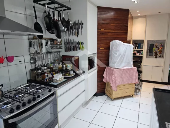 Imagem Cobertura Quartos com 315m² à Venda – Amplo e Exclusivo – Apenas 2 por