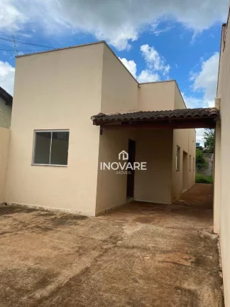 Imagem Casa com 2 dormitórios à venda, 68 m² por R$ 210.000,00 - Setor Nossa Senhora da Saúde - Itumbiara/GO
