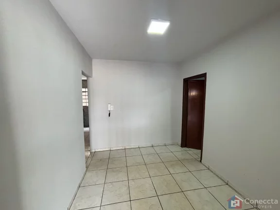Imagem Casa para Locação no Santa Terezinha em Patos de Minas – 3 Quartos, Suíte e Garagem