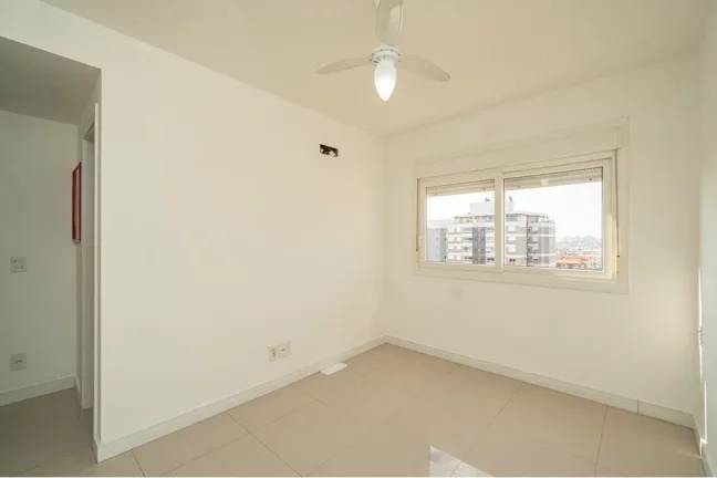Imagem CRAS 146 Apto 610371006-43 - Apartamento à venda no bairro Cristo Redentor - Porto Alegre/RS