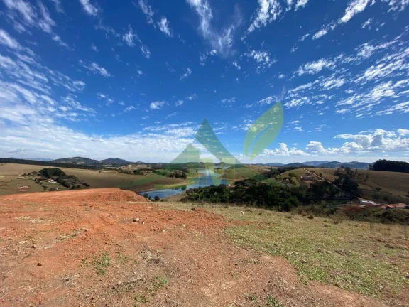 Imagem Belíssimo Terreno Pé na Água em Piracaia