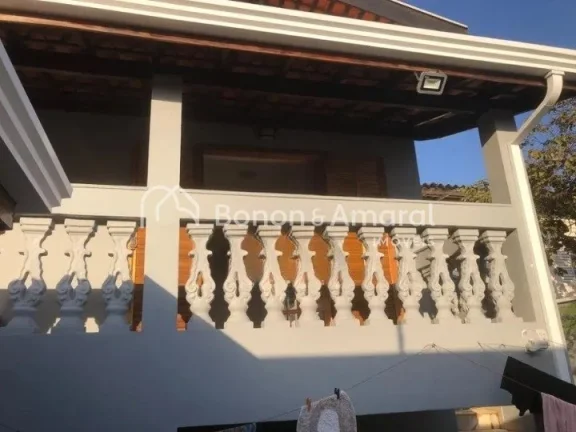 Imagem Casa à venda no Parque Taquaral com 170 m² de área construída, este imóvel oferece diversas com...