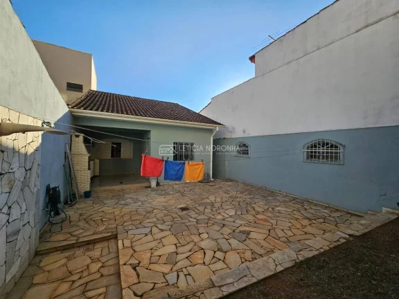 Imagem Casa à Venda