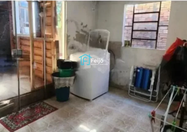 Imagem Casa 3 dormitórios no bairro Hípica
