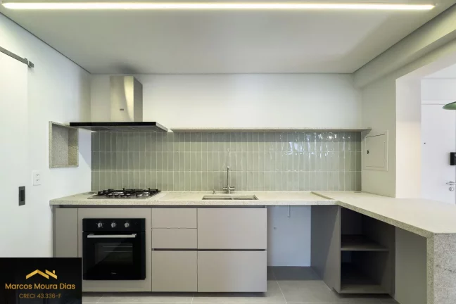 Imagem Apartamento no Alto da Lapa REFORMADO com 2 Dormitórios e 1 Vaga Coberta. Edifício com Lazer