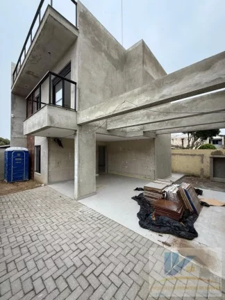 Imagem Triplex para Venda em São José dos Pinhais, Boneca do Iguaçu, 3 dormitórios, 3 suítes, 4 banheiros, 3 vagas