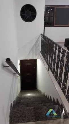 Imagem Sobrado ACLIMAÇÃO 204 metros, 3 dormitórios, sala 2 ambientes, 2 vagas.