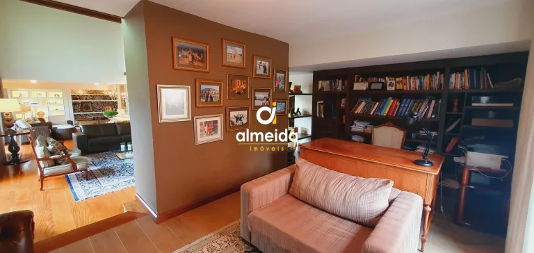 Imagem Apartamento 4 dormitórios à venda Centro Santa Maria/RS
