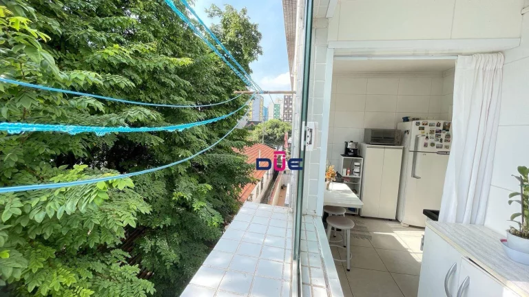 Imagem Apartamento com 2 dormitórios à venda, 60 m² por R$ 455.000,00 - Embaré - Santos/SP