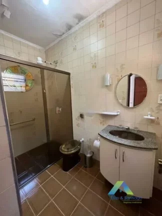 Imagem Casa com 3 dormitórios e 2 vagas em Jardim Maria Estela, São Paulo/SP