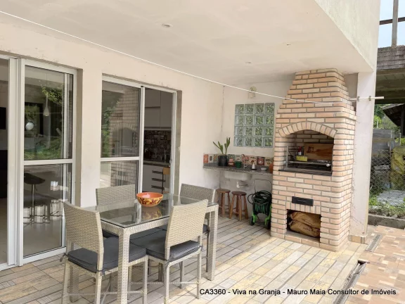Imagem Casa 5 suítes na Granja Viana em meio a muito verde - Gr Carneiro Viana