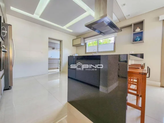 Imagem Belíssima casa no Golf 17 à venda com 5 Dormitórios 5 Suítes 511 m² - Riviera de São Lourenço - Bertioga SP