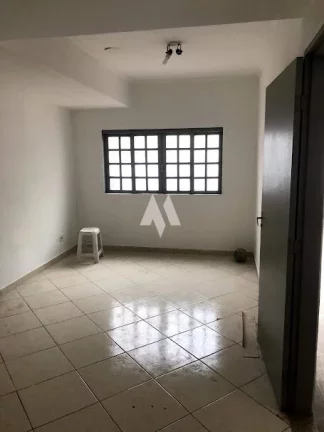 Imagem Casa Comercial para locação com 5 dormitórios e 8 vagas no bairro do Marapé em Santos/SP