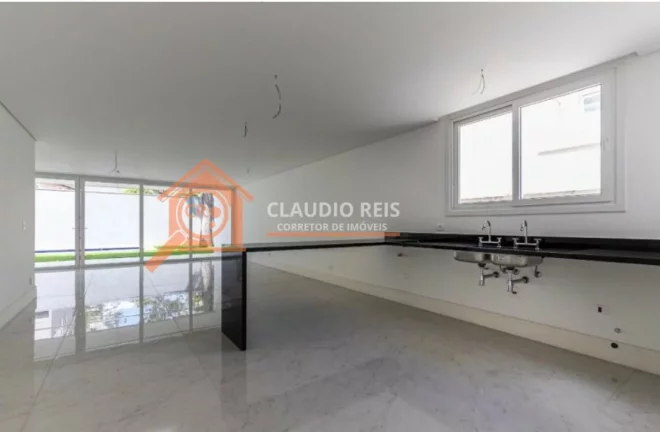 Imagem Casa com 4 Quartos à venda, 525m², Granja Julieta