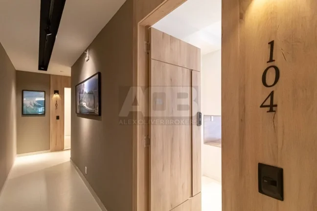 Imagem Apartamento à venda em Copacabana, 58m2, 1Quarto, sala, na Délcio Valadares