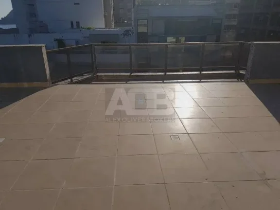 Imagem Cobertura Duplex à venda no Leblon, 4quartos, 326m2, 3vagas, vista mar!
